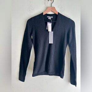 NWT Ann Taylor V Neck Cashmere Sweater